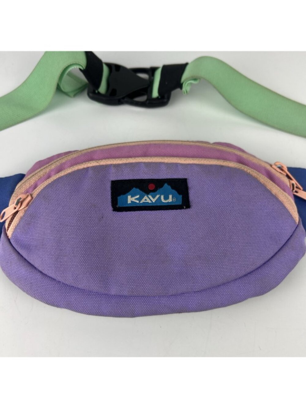 KAVU Spectator Waist Pack Fanny Pack Pastel Purple Green Adjustable Belt Bag - Picture 2 of 3